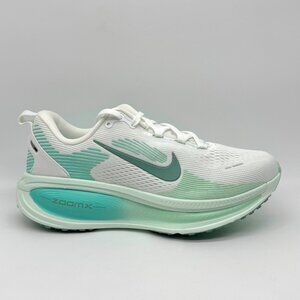 Nike Women's White Mint Green Running Shoes